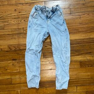 Zara: Scrunched Waist Jeans